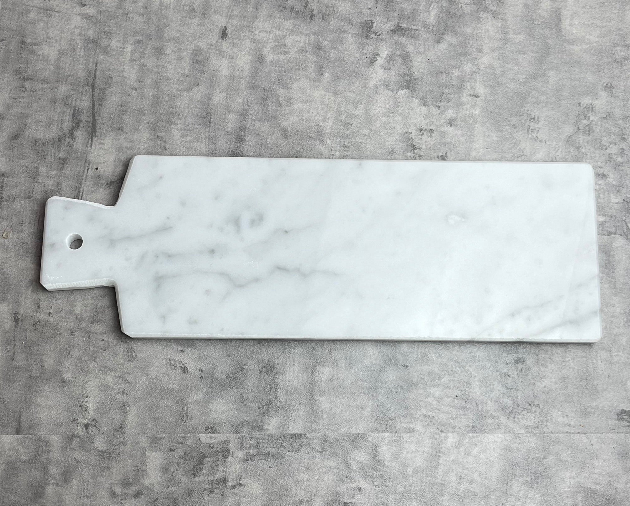 Caja de regalo con tabla de cortar de mármol de Carrara y manteca de cerdo IGP